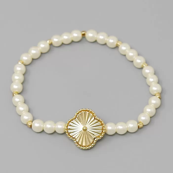 Clover Charm Pearl Beaded Bracelet