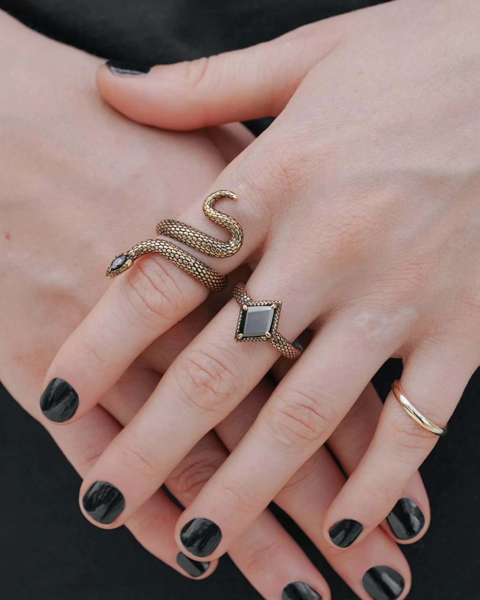 Sorcerer Serpent Ring